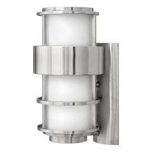 Hinkley Lighting 1904SS - Medium Wall Mount Lantern